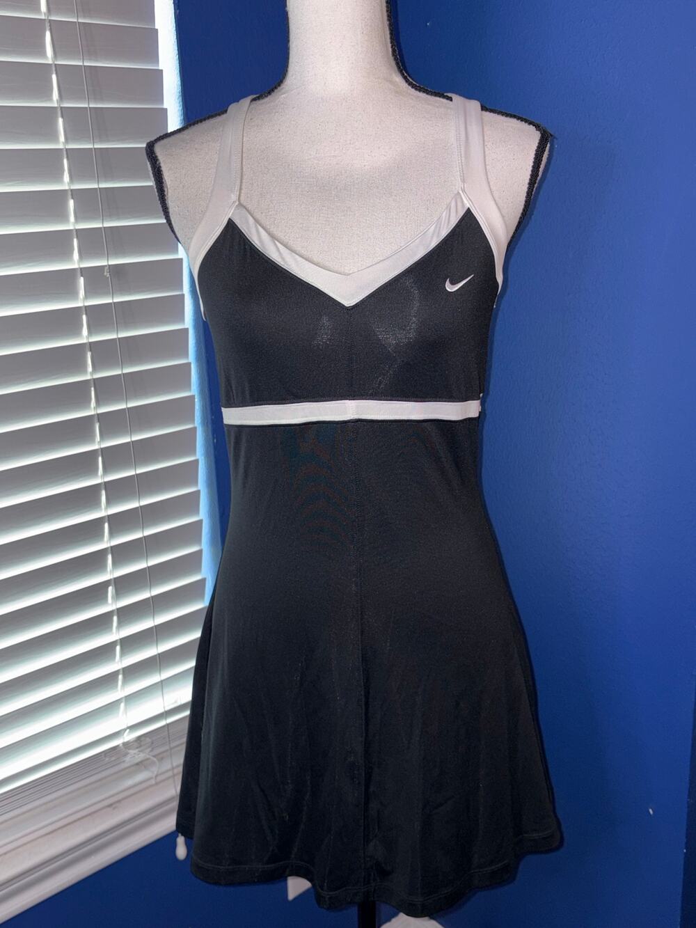 Nike Border Tennis Dress – Black/White – Size Medium